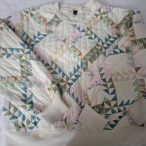 Universal Threads Quilted Sweatshirt NWT